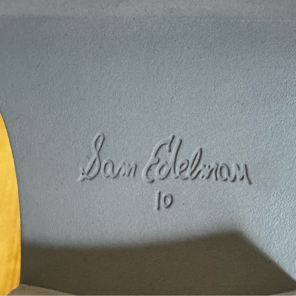 Sam Edelman Lulia Chelsea Boot - 10 - Picture 3 of 4